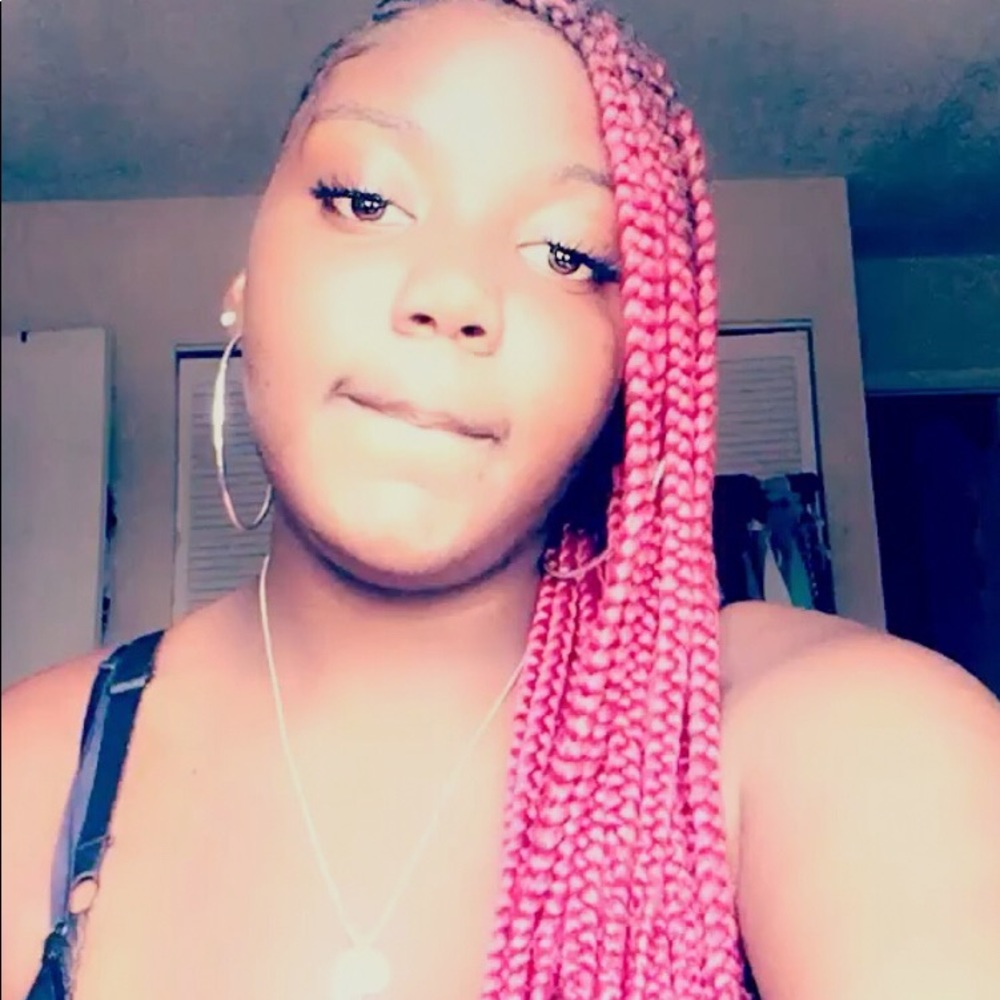 Meet your Posher, Tasha